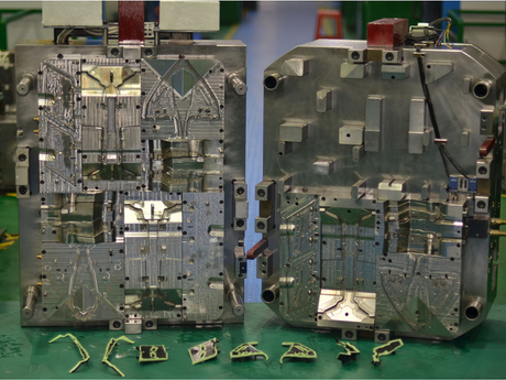 2K Plastic mold / Overmolding mold