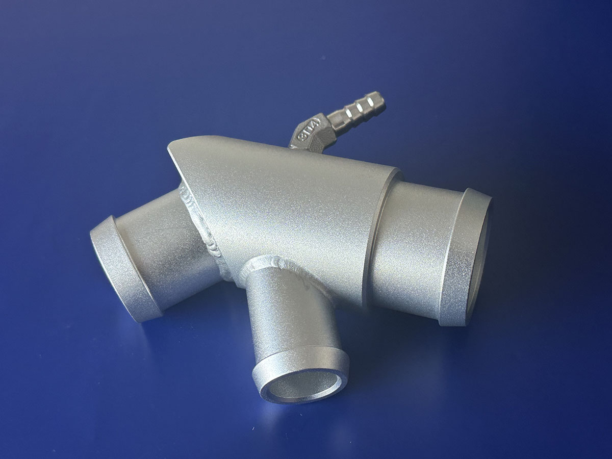 Automotive connector / Automotive fitting/ Automotive Tee connector / Automotive Cross fitting /automotive coolant system connector